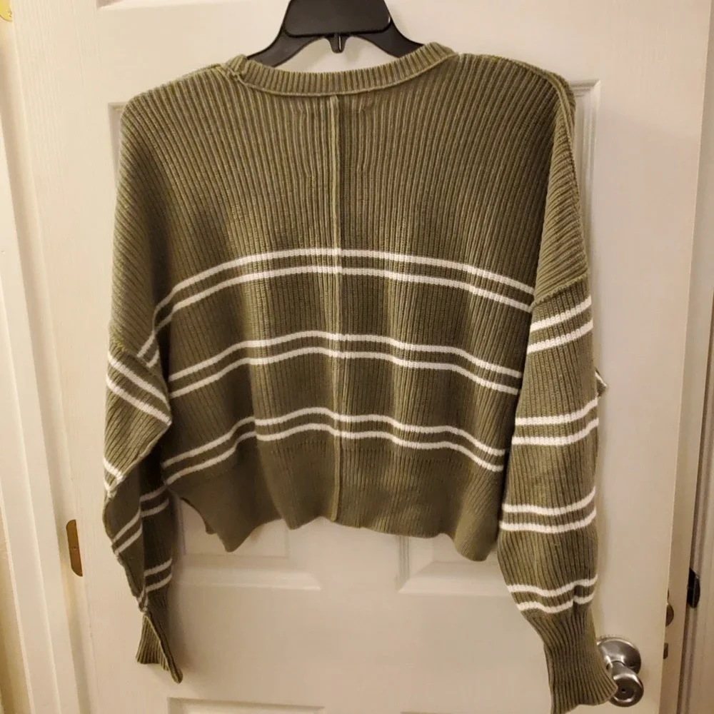 Aerie Sweater Cropped Oversize Sz S Green Stripe Round Neck Long Slv Casual‎